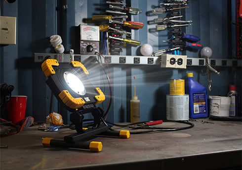 Προβολέας Εργασίας Ρεύματος LED COB με Βάση CAT CT3550EU